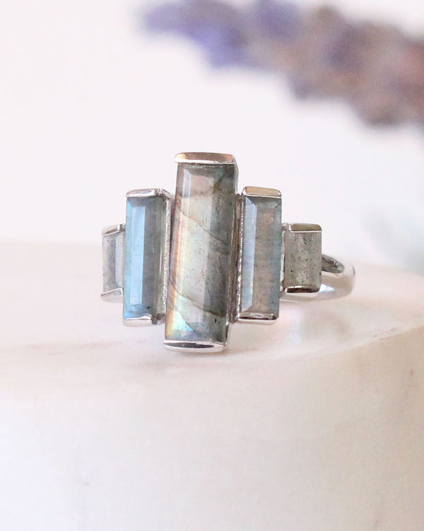 Anillo Rombo Lunar