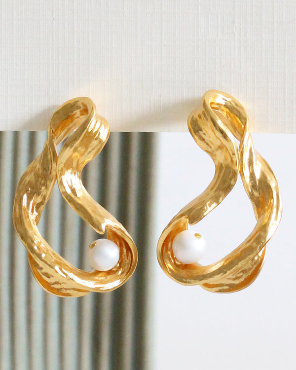 Aretes Capri